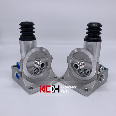Excavator parts R010017 PL420 fuel water separator filter high-pressure pump aluminum base, suitable for air filter