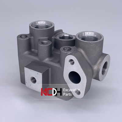 Hitachi ZAX230 excavator parts 6BG1 engine oil filter base assembly Aluminum seat