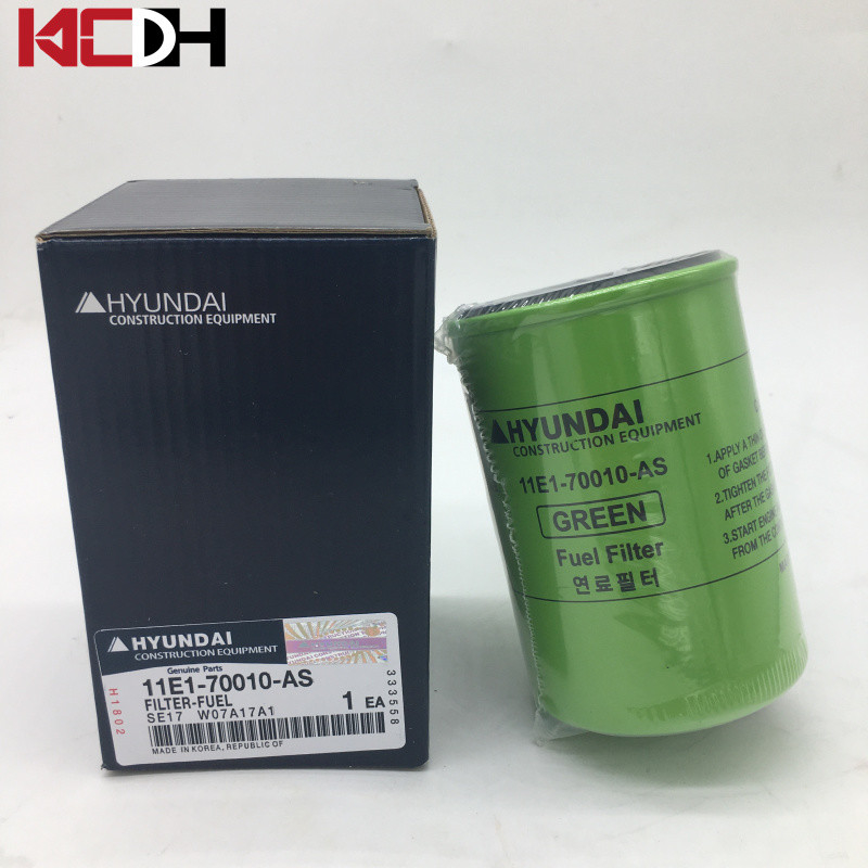 Hyundai R225-7 215-7 Excavator Parts Diesel Engine Fuel Filter 11E1-70010