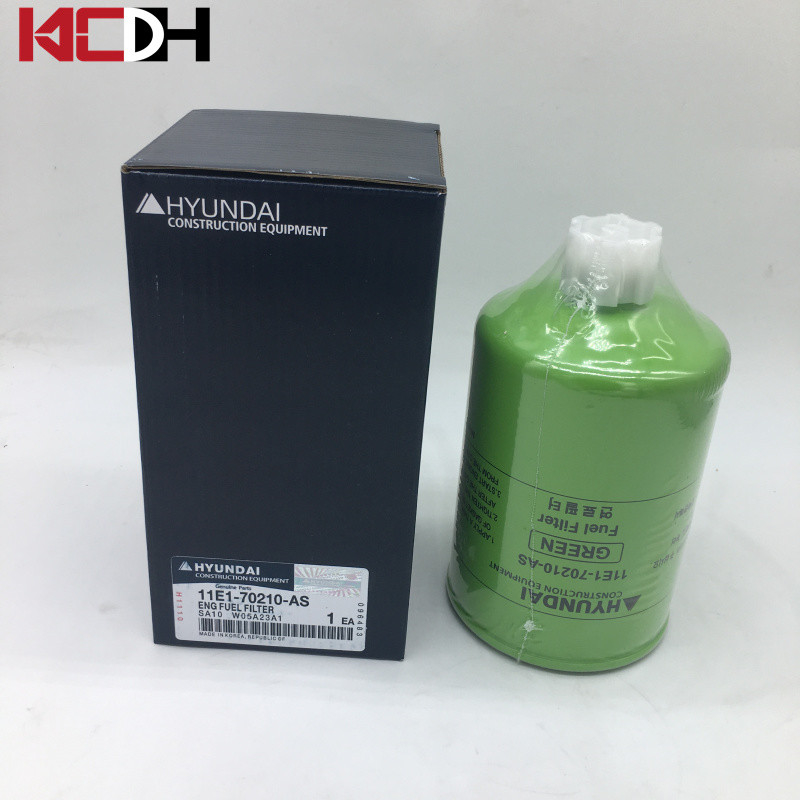 P551329 R225LC-7 11E1-70210 Hyundai Fuel Filter